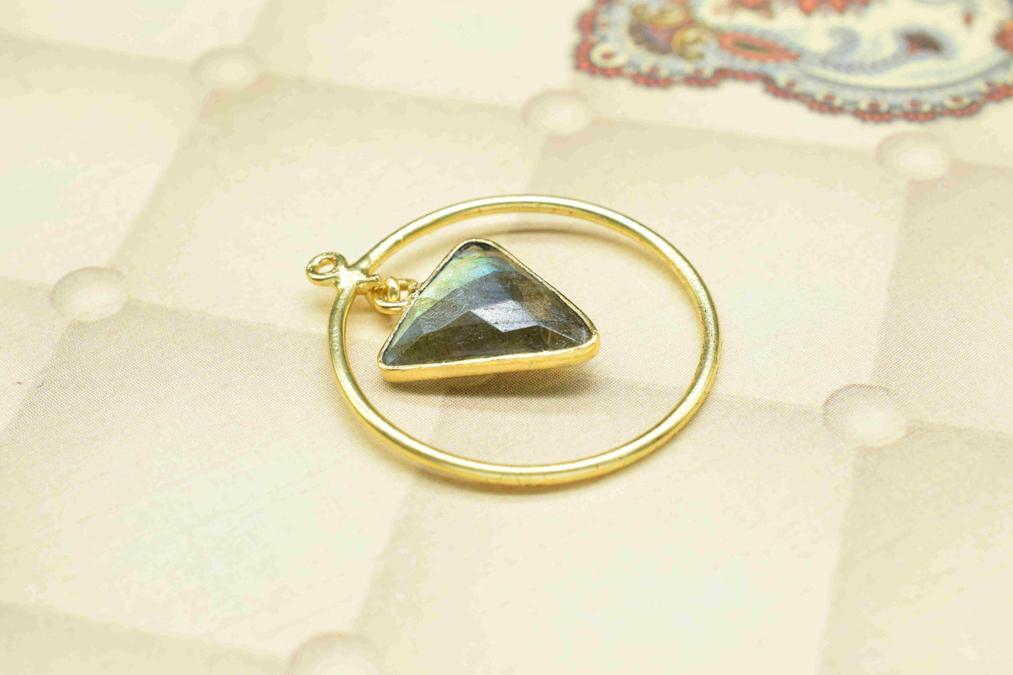 Handmade Triangle Bezel Pendant,Finding Round,Gemstone Circle Components,Beads Pendant Jewelry,Components Dangle Earring,Station Link Supply