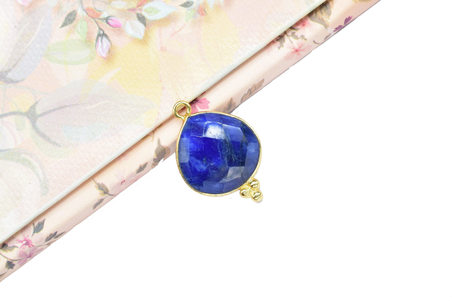 Genuine Sapphire Gemstone Pendant,Sapphire Gold Plated bezel jewelry making,blue Sapphire Brass connector,Sapphire 14mm Heart shape Charms