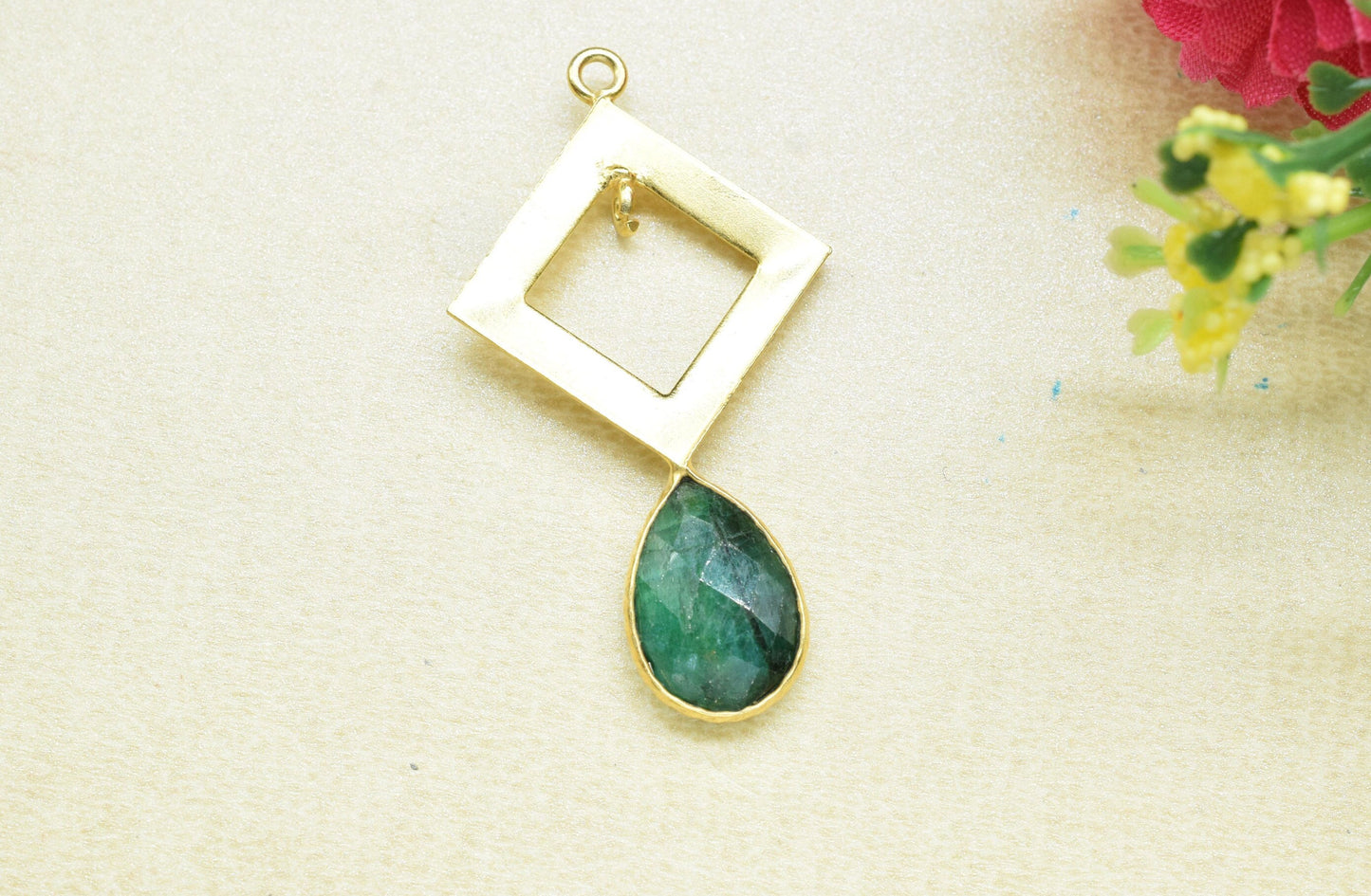 Natural Emerald Designer Pendant/Teardrop Pendant/Emerald Faceted Gemstone/Emerald Earring/Handmade Jewellery Essentials/Faceted Cut Pendant