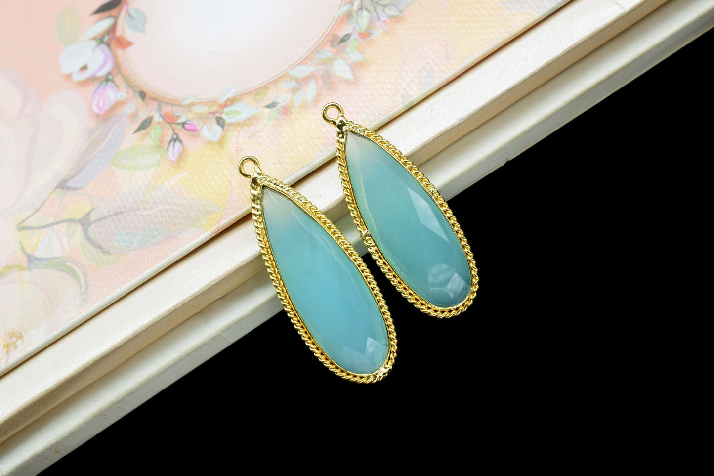Aqua Chalcedony Gemstone 10x30mm Teardrop Shape Charm,Chalcedony Single Bail Pendant JewelryAqua Chalcedony Connector jewelry supplies,Gift
