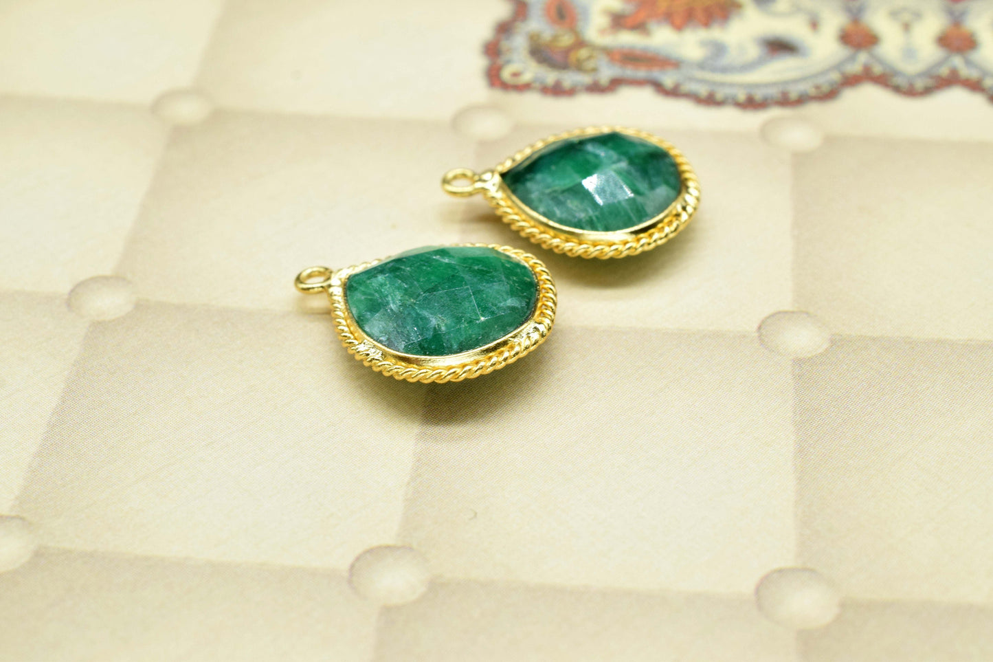 Emerald Gemstone 14mm Heart Shape Bezels Charms,Emerald Gemstone Bezel Pendant Jewelry,Emerald Single Bail Handmade Connectors Jewelry,Gift
