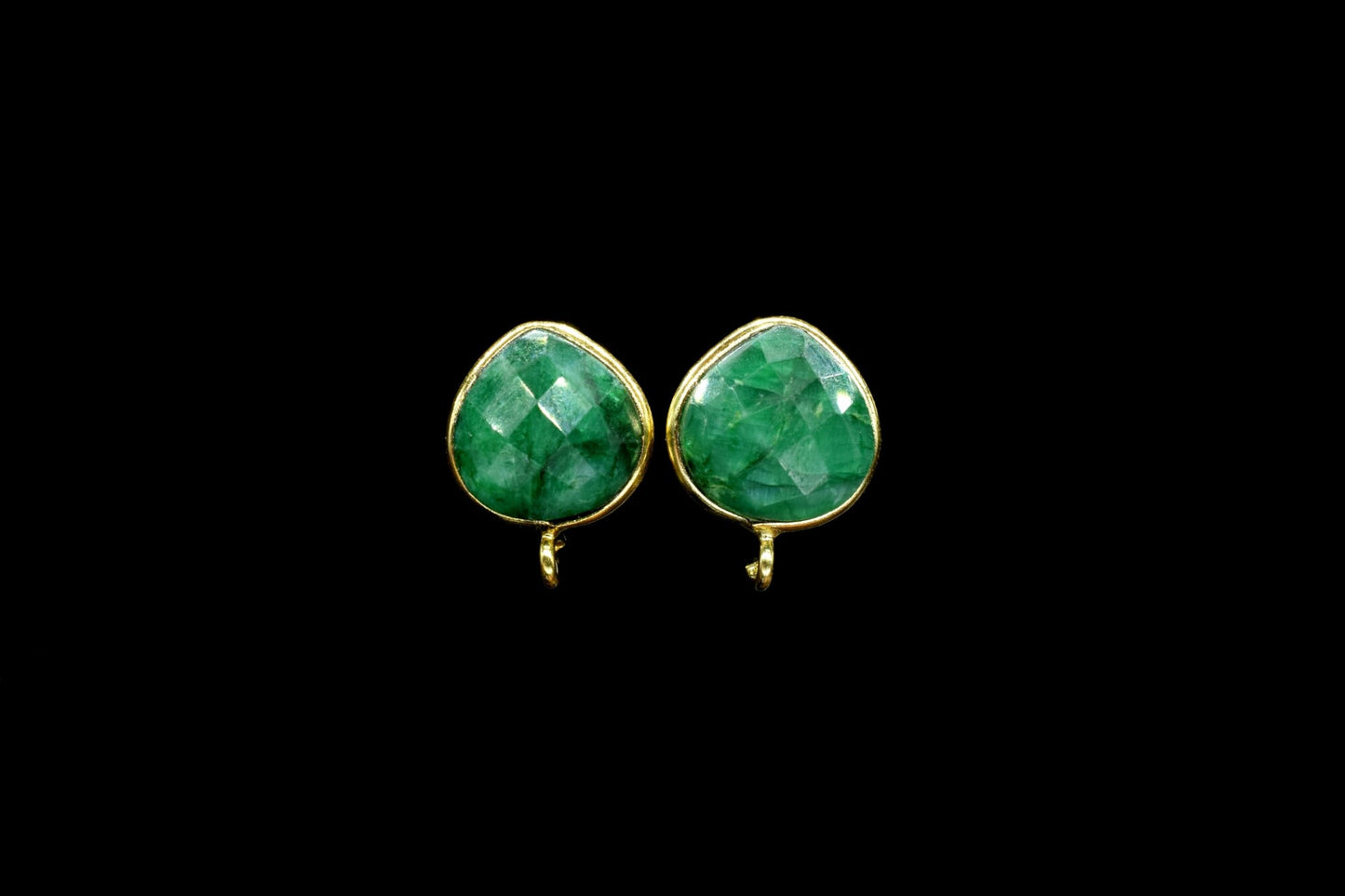 Emerald 10mm Heart shape Earring Connector,Jewelry Making Supply,Emerald connector post stud,Gold Plated Earring Connector,Emerald Earring