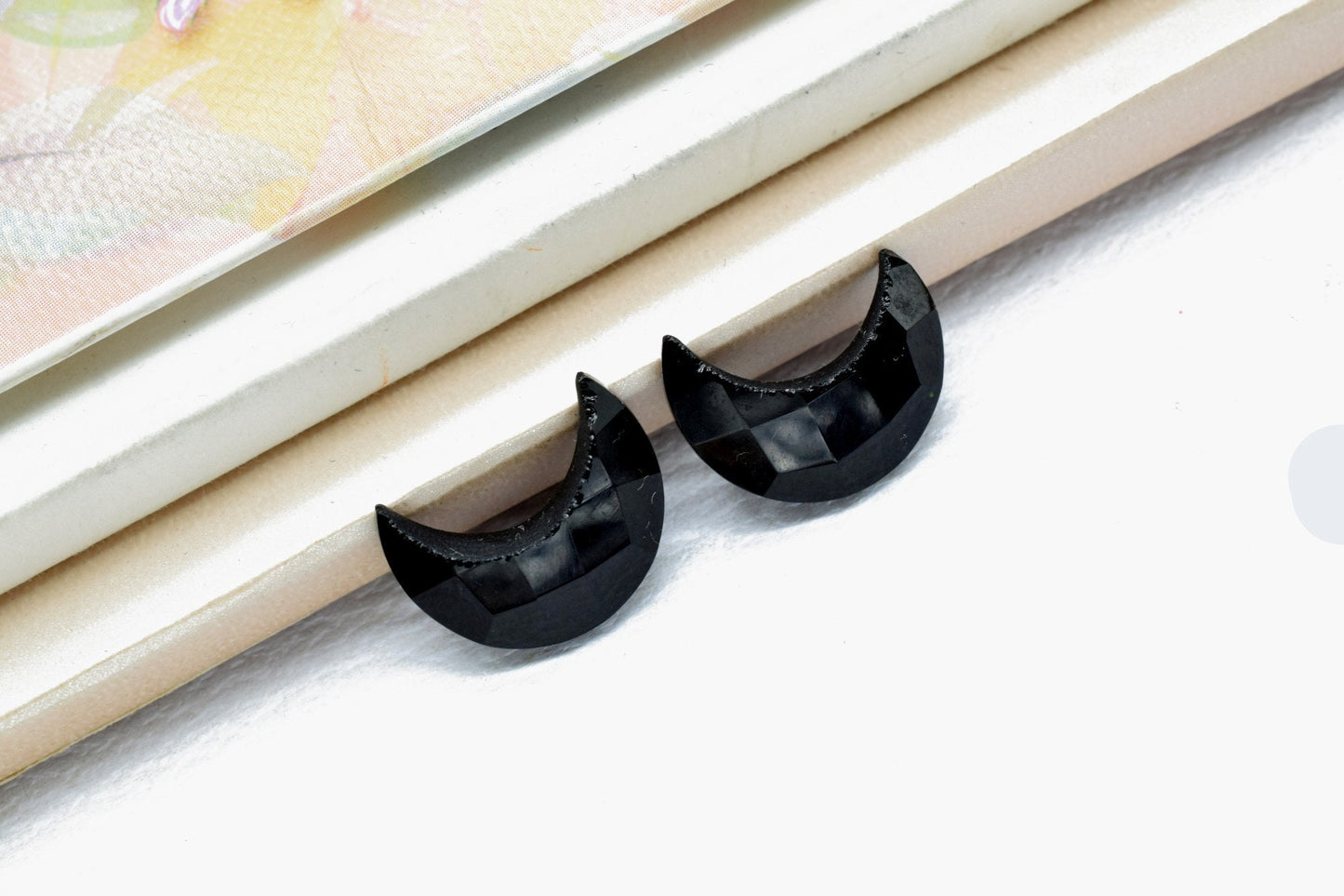 Natural Black Onyx Gemstone, Crescent Moon, 15mm Moon Shape Beads, Faceted Moon Shape Gemstone, One Side Cut Moon, Crescent Moon For Earring