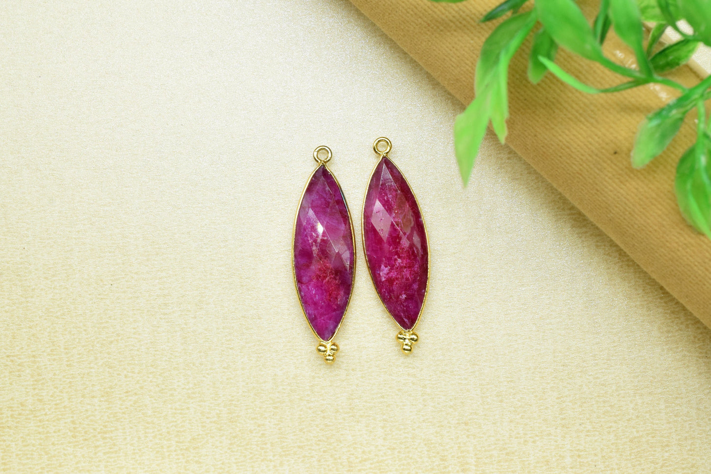 Natural Ruby 10x30mm Bezel charm,Station Bezel Link Jewelry Suppliy,Ruby jewelry making Craft,marquise Shape Pendant,Gemstone Ruby Connector