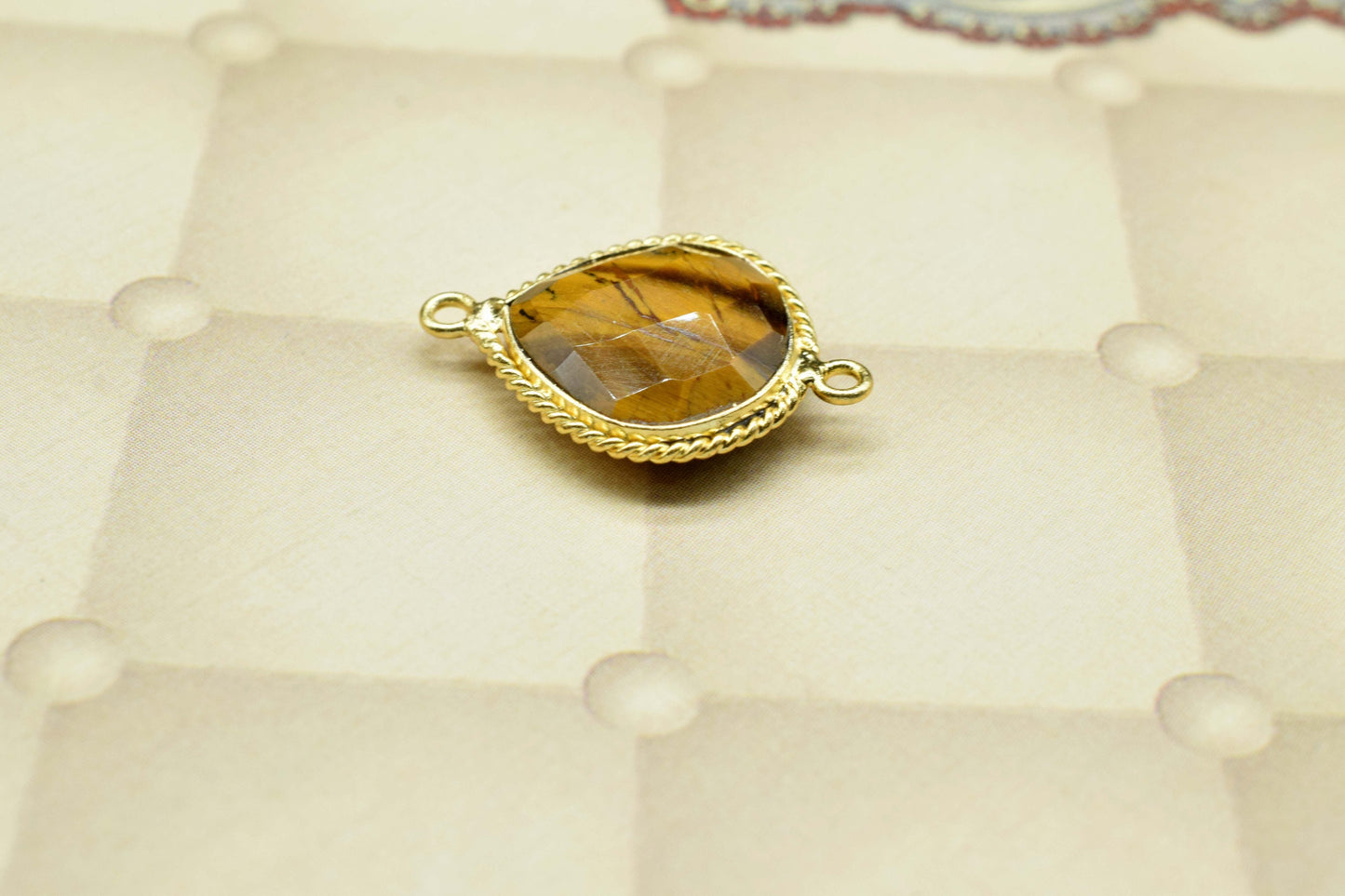 Natural Tiger Eye Gemstone 14mm Heart Shape connector,Tiger Eye charms Pendant Jewelry Making,Tiger Eye Gold Plating Double bail connector
