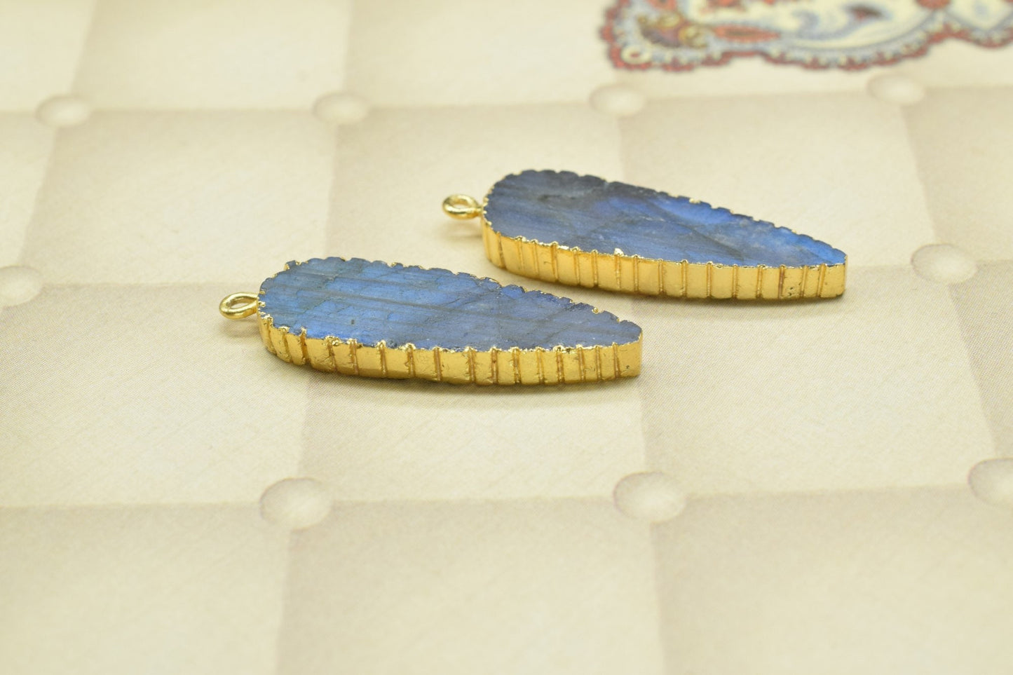 Labradorite Teardrop Pendant,Single Bail,Necklace Connectors,Labradorite Jewelry,Gemstone Electroplated Charm,Handmade Pear Shape Connector