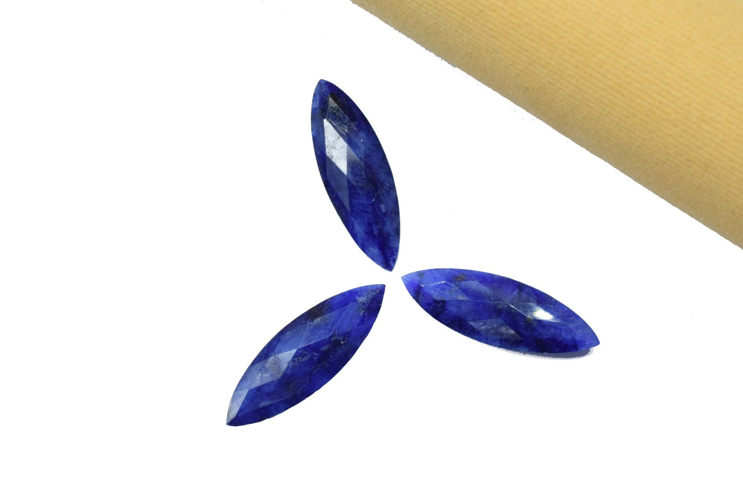 Blue Sapphire Long Drop 10x30mm Briolettes, Sapphire Drops, Tear Drop Briolettes, Sapphire Briolette,Sapphire Jewelry Beads,Jewelry Supplies