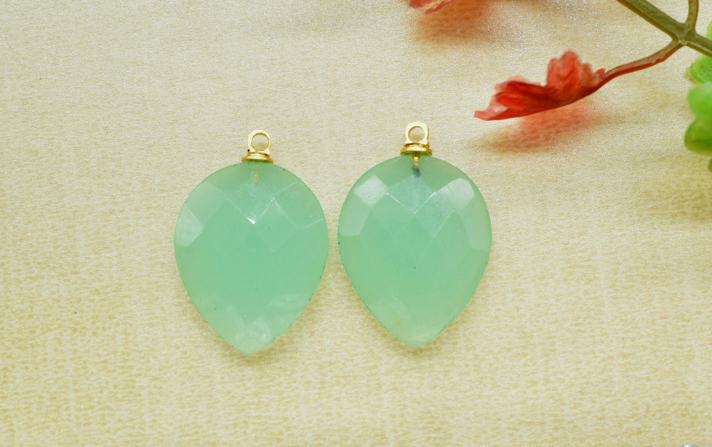 Aqua Quartz Pendant,Station Bezel Link Connector,Craft Supplies,Beads Jewelry Pendant,18x23mm Bezel charm,Teardrop Drill Pendant Charm,Gift