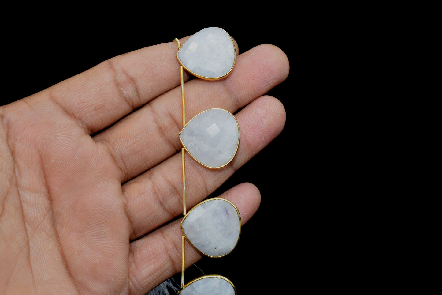 Moonstone 20mm heart shape bezel,Gemstone Drilled bezel,gemstone Charm,Faceted Gemstone JewelryMaking Component,