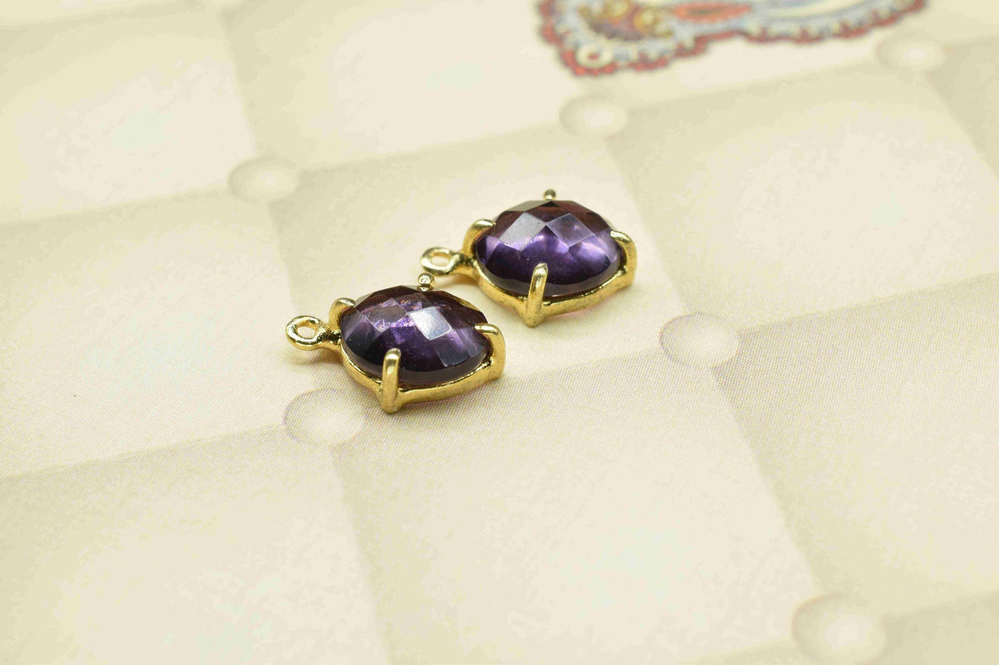 Amethyst Prong 8x10mm Oval Shape Pendant,Amethyst Handmade Gemstone Gold Plating Bezels,Amethyst Beads Single bail Connector Jewelry,Gift