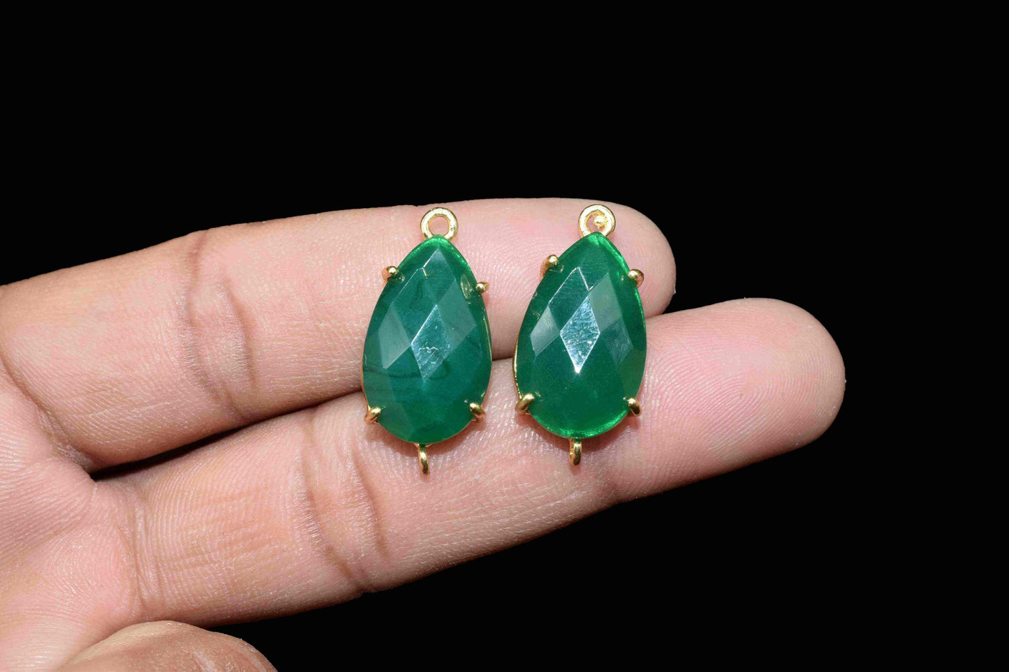Green Onyx Connector,Green Onyx jewelry,Green Onyx Teardrop Bezel,double bail connector,Handmade Gemstone Bezel,Prong Set Bezel Connector