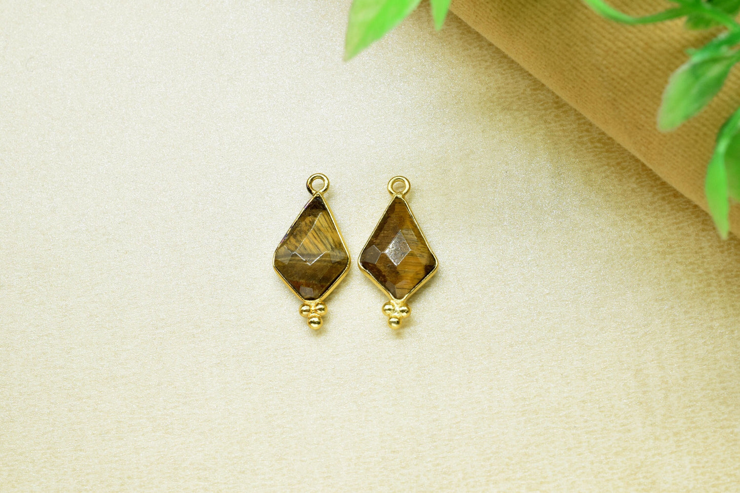 Tiger Eye Gold Plating single bail Pendant,Tiger Eye charms Pendant Jewelry Making,Tiger Eye Gemstone 10x15mm Diamond Shape connector,Gift