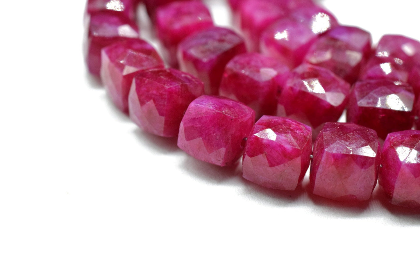 Ruby Faceted Cube Beads,3D Box Strand,3D square Dice Beads,Faceted Cube Strand,Jewelry Supplies,Ruby Briolettes,Ruby box briolettes,strand