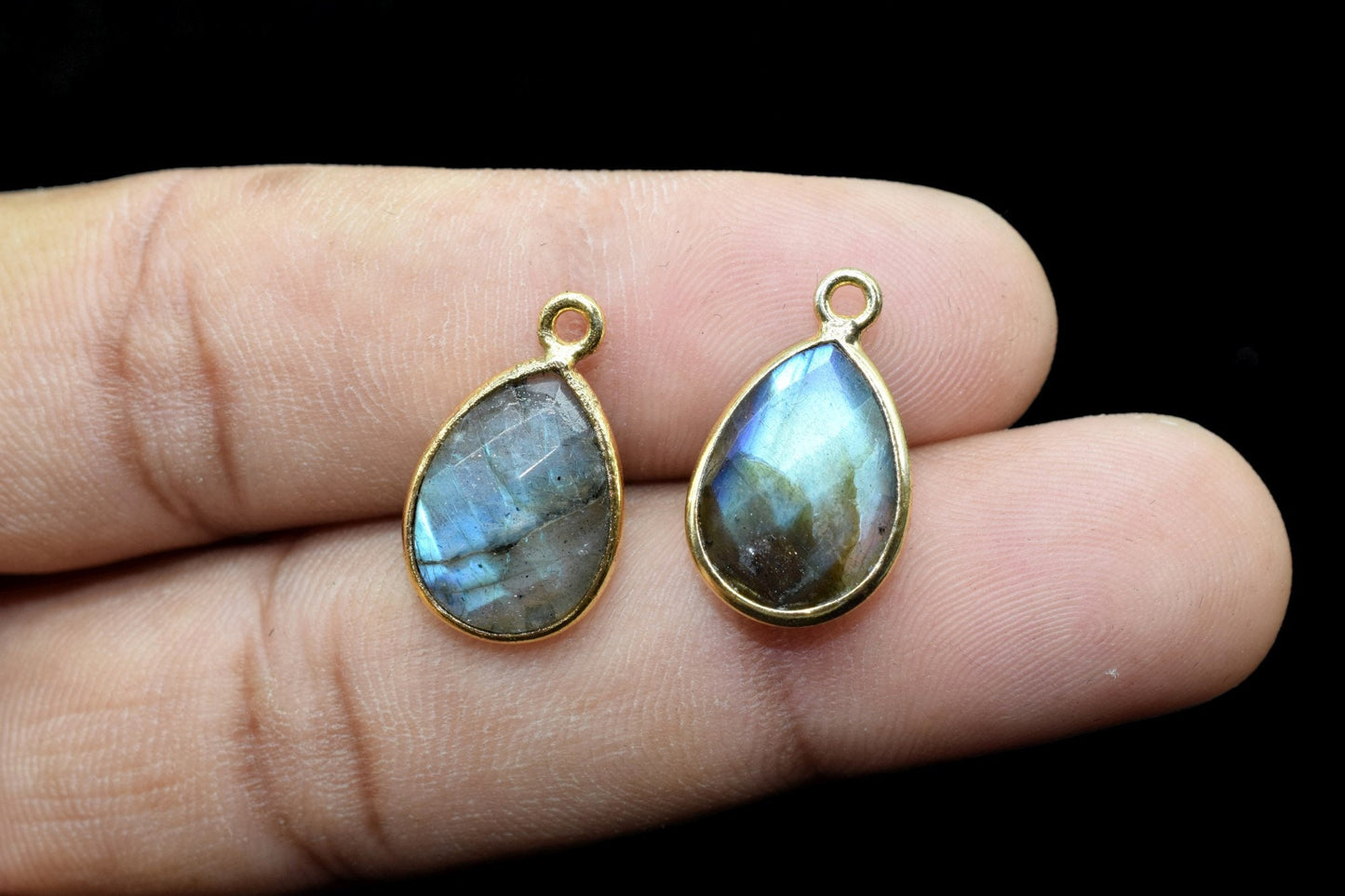 Labradorite 10x14mm Bezel charm,Labradorite fancy pendant,Labradorite Gold Plated bezel,jewelry making charms crafts,December Birthstone,