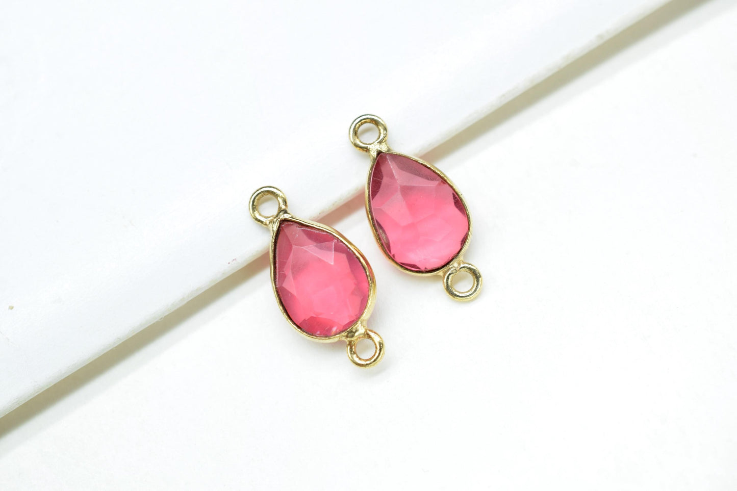 Pink Tourmaline 7x10mm Bezel connectors,Tourmaline Teardrop Shape Gold Plated bezel,Gold Vermeil Bezel,Pink Tourmaline jewelry making charm,