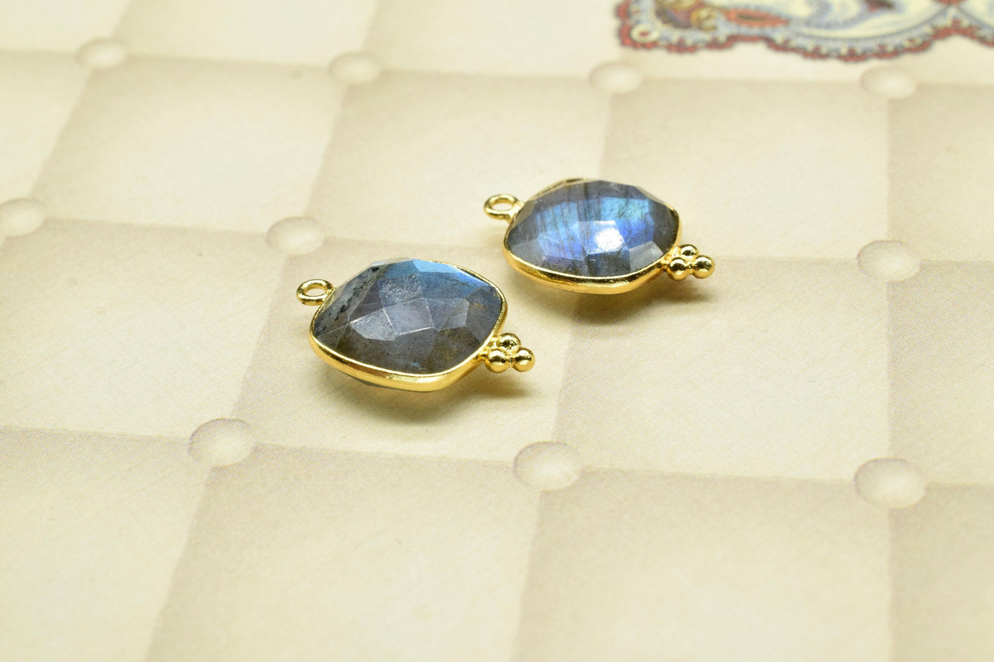 Labradorite 14mm Cushion Bezel Connector,Gemstone Bezel Connector,Brass Bezel Jewelry Supplies,Labradorite Jewelry,Labradorite Pendant,Gifts