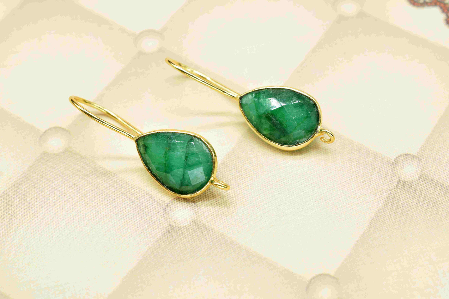 Emerald Gemstone 9x13mm Component,Emerald Teardrop Shape Component,Gemstone Earring,Component Jewelry,Emerald Gemstone Connector,EmeraldGift