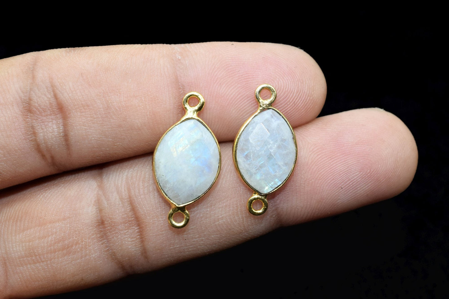 Moonstone 10x13mm Eye shape double loop connectors,Moonstone Pendants,White Rainbow bezel links,Gemstone fancy shape Charms,Minimal Stones