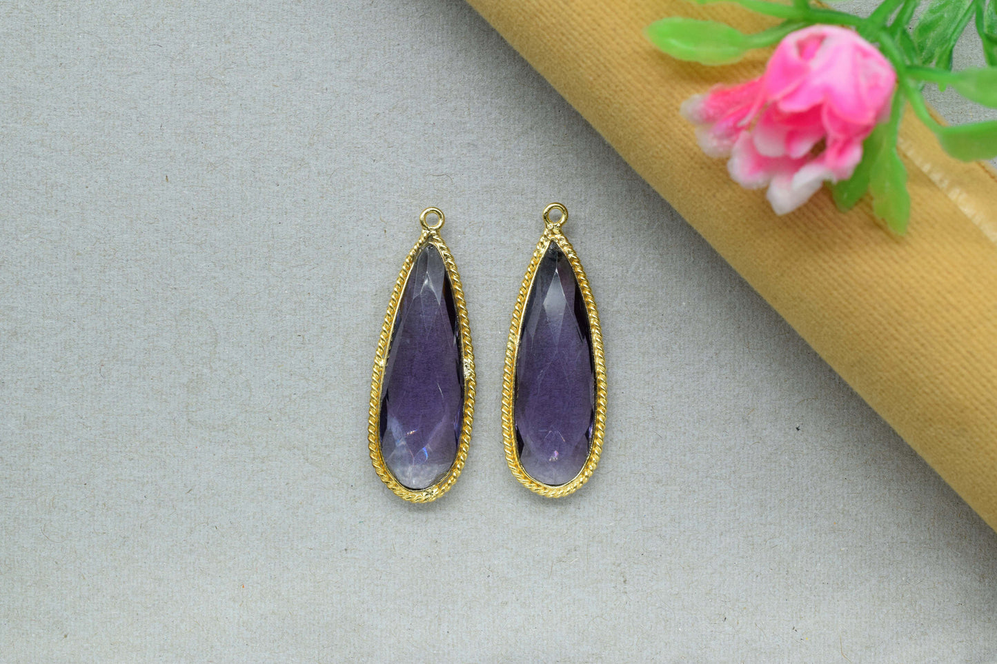 Amethyst Quartz Gemstone 10x30mm Teardrop Shape single bail connector,Amethyst charms Pendant Jewelry,Amethyst Gold Plating connectors,Gift