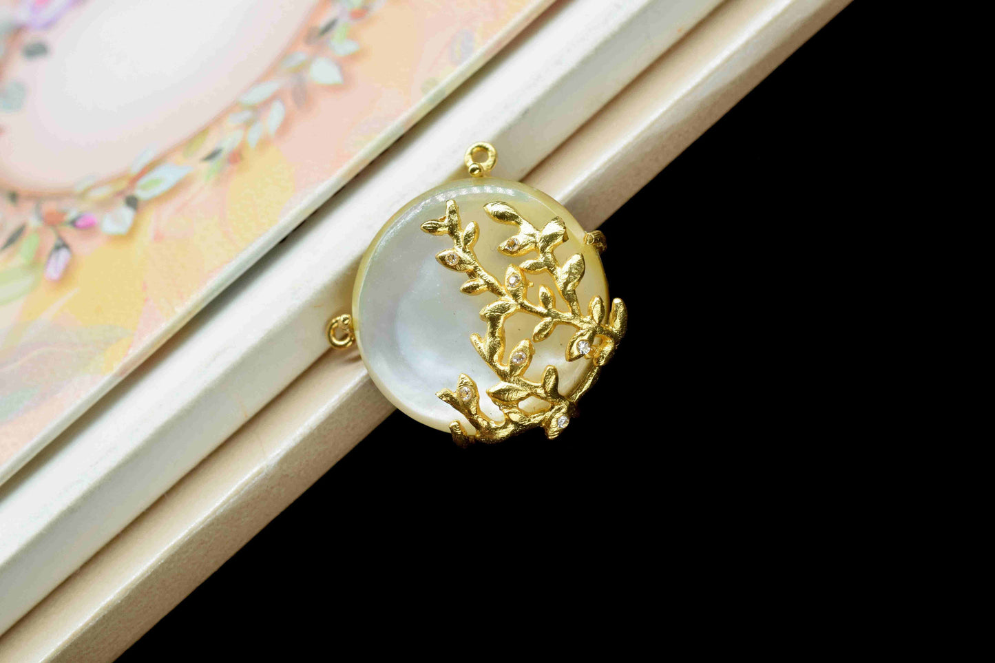 Natural Freshwater Pearl 20mm Round Shape Pendant,Pearl Pendant For Necklace jewelry,Pearl Smooth Round Leaf Pendant,Pearl Cabechon Charm