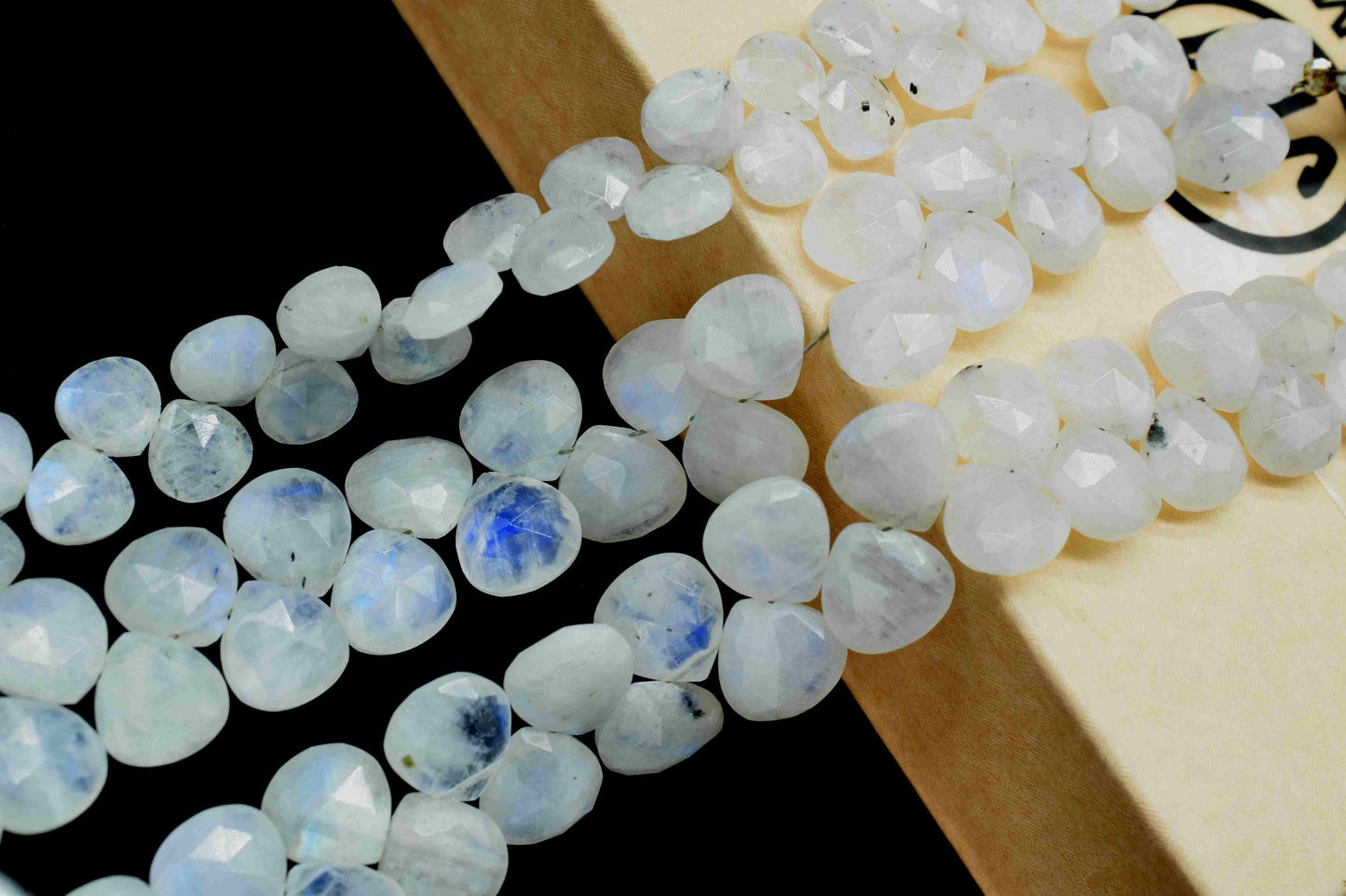 Rainbow Moonstone 10mm Faceted Heart Shape Beads,Moonstone Heart Shape Briolettes,Moonstone Jewelry Bead,Moonstone bead,Moonstone Briolettes