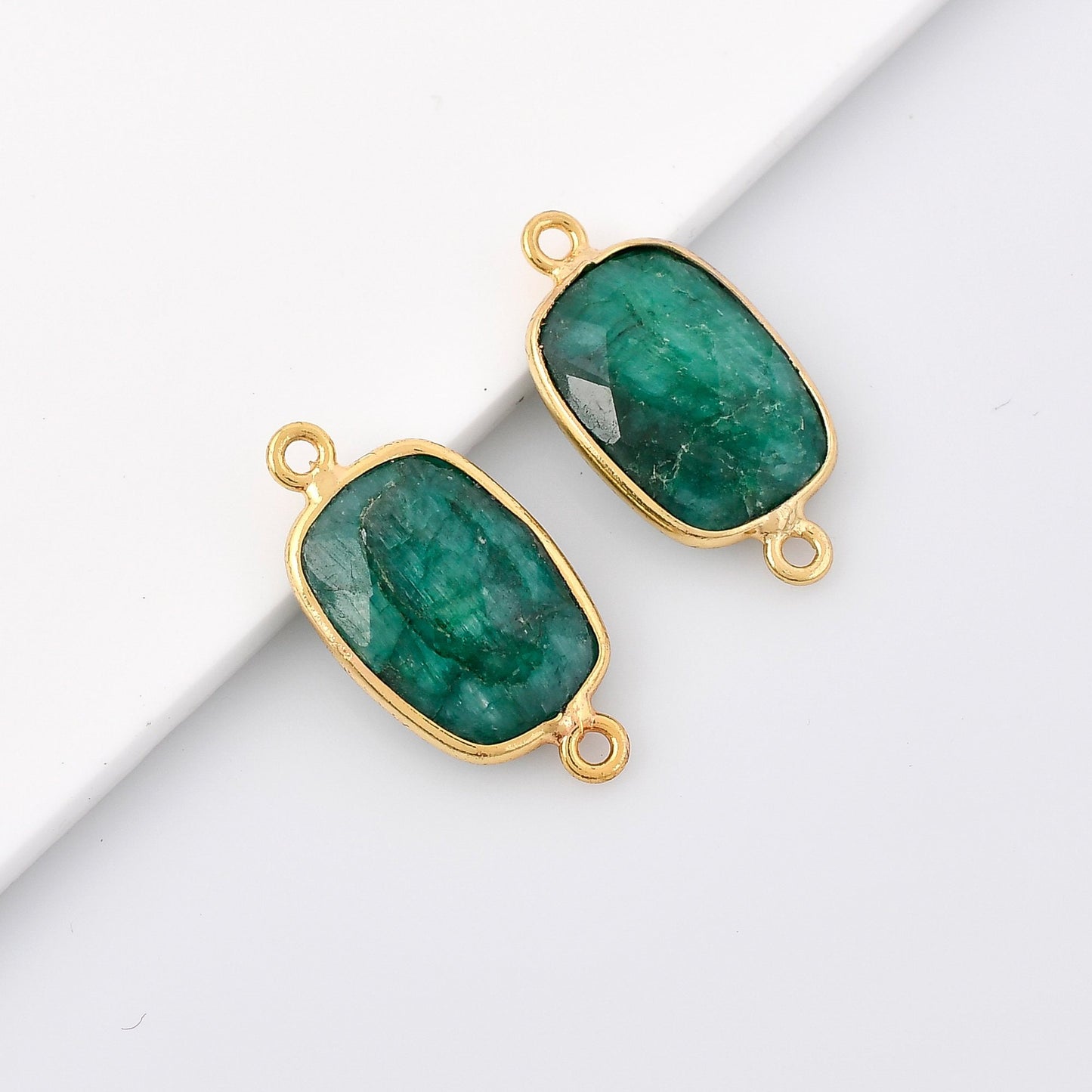 Emerald 10x14mm Bezel Charm Connector,Rectangle Shape Gold Plated bezel,Gold Vermeil Bezel,Emerald jewelry making charm,Gold-Filled bezel